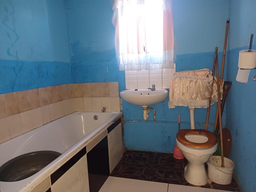 2 Bedroom Property for Sale in Delft Western Cape